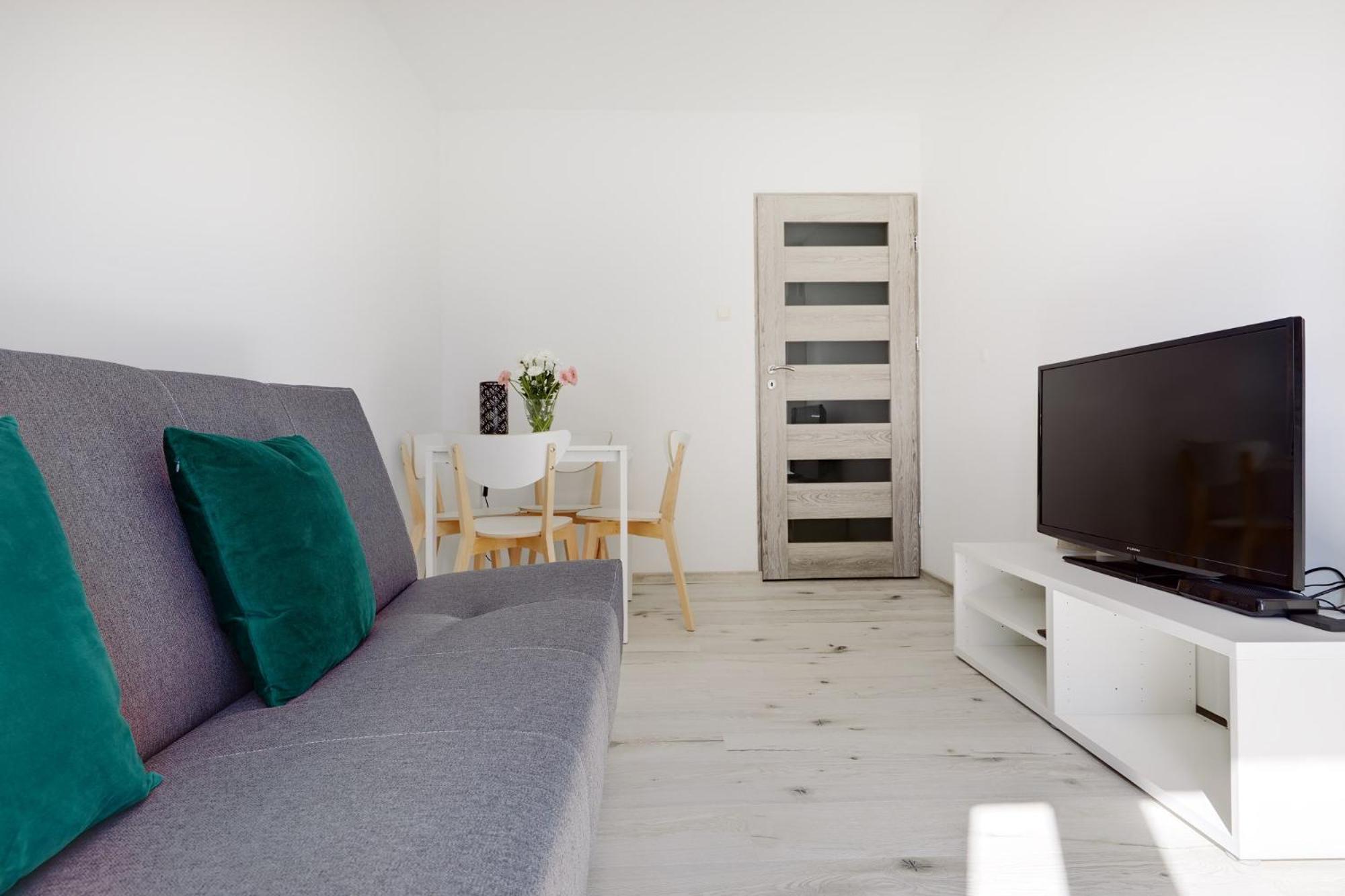 Crystal Apartment Katowice V ภายนอก รูปภาพ
